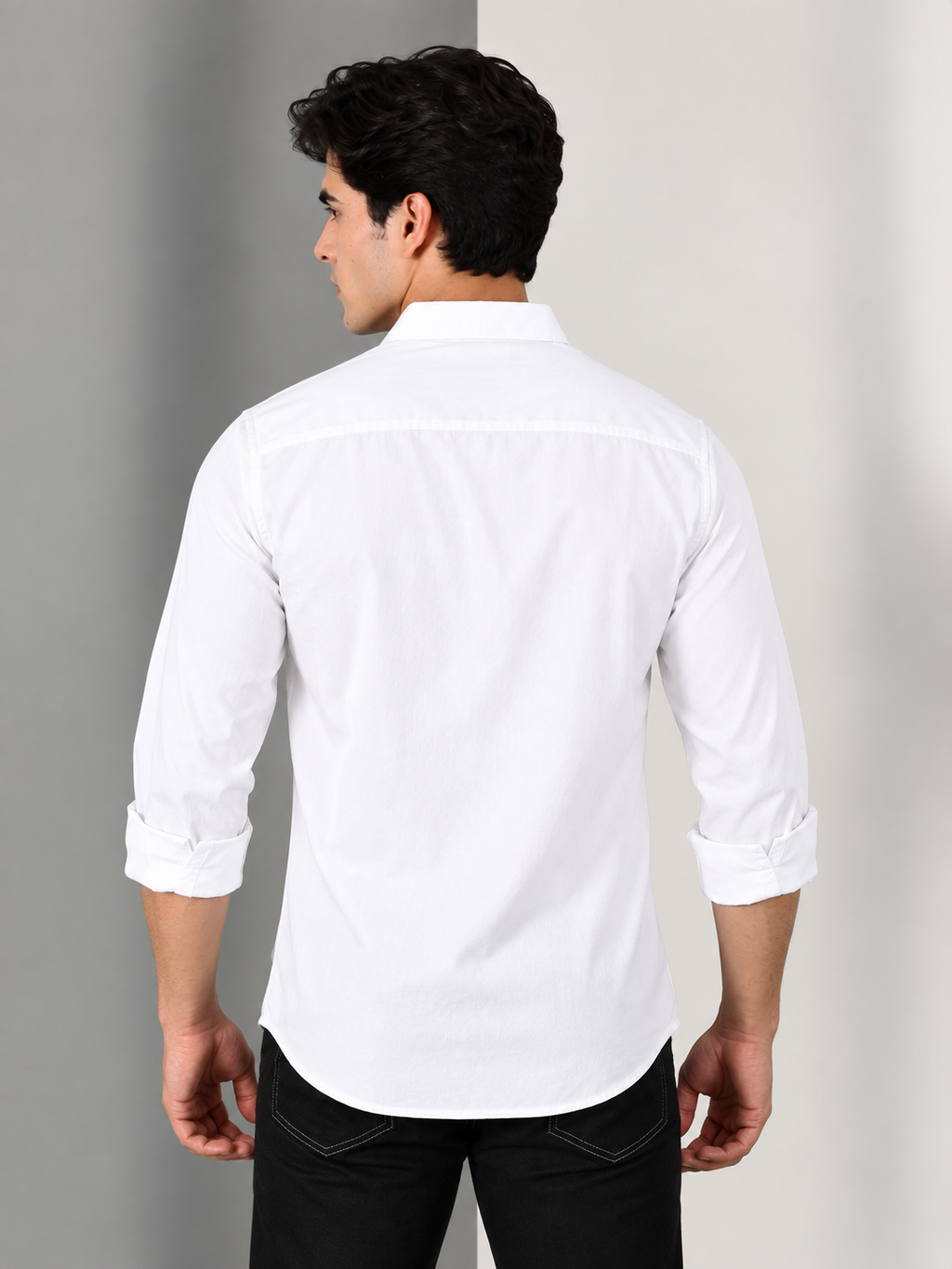 The Icebreaker White