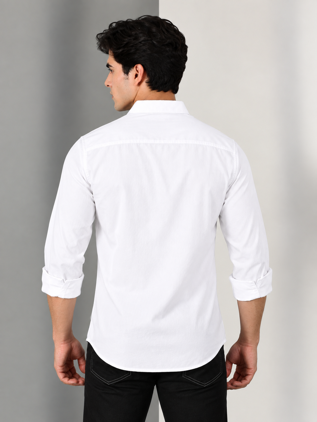 The Icebreaker White