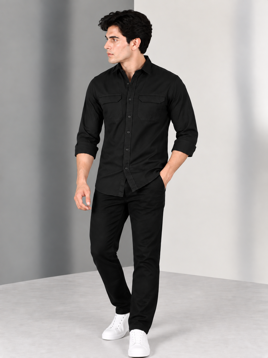 The Icebreaker Black